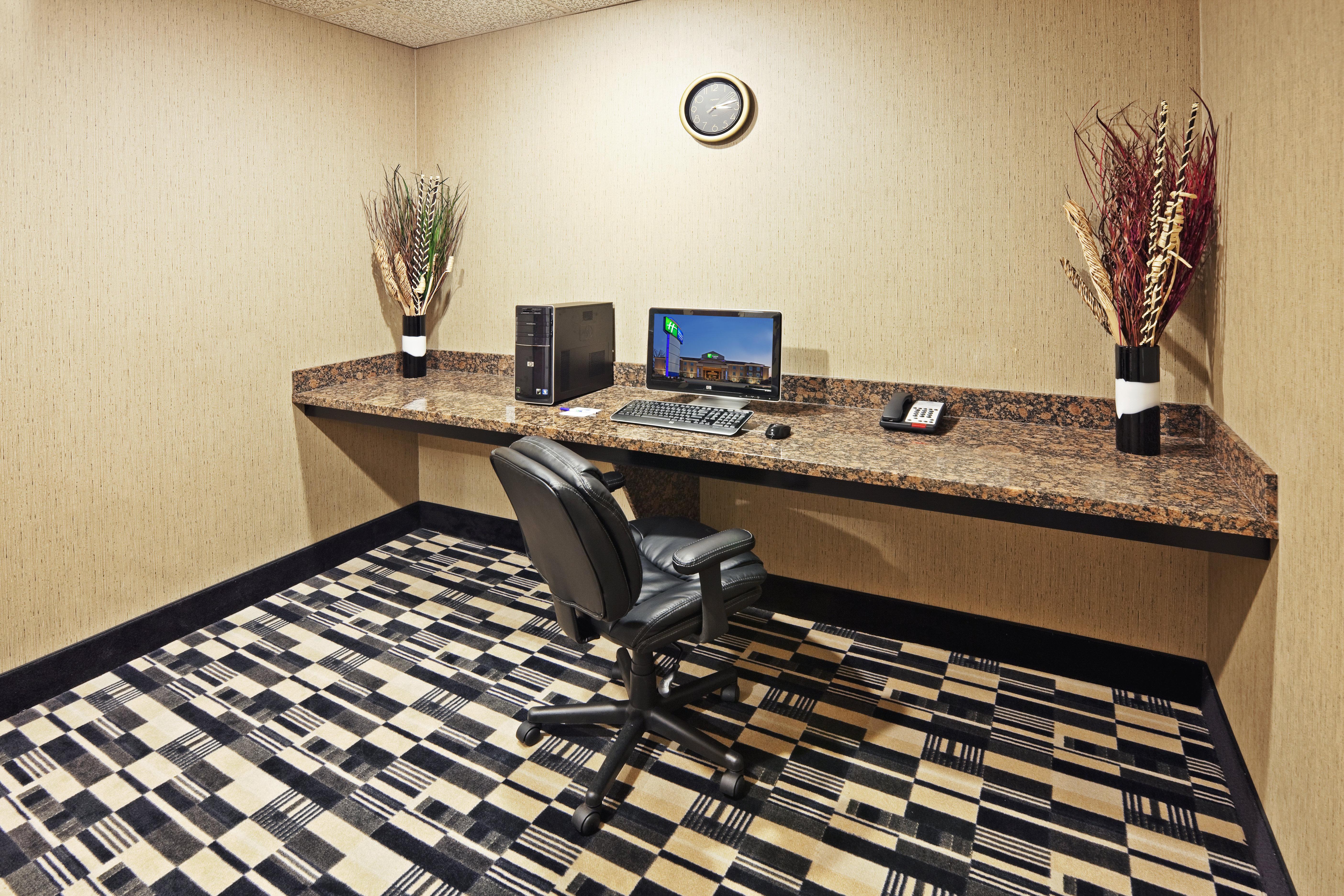 Holiday Inn Express Hotels & Suites Jacksonville By Ihg Eksteriør bilde