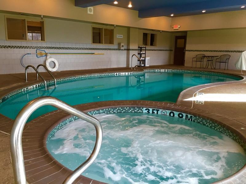 Holiday Inn Express Hotels & Suites Jacksonville By Ihg Eksteriør bilde